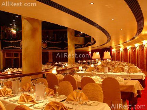 Royal Ascot Hotel 21